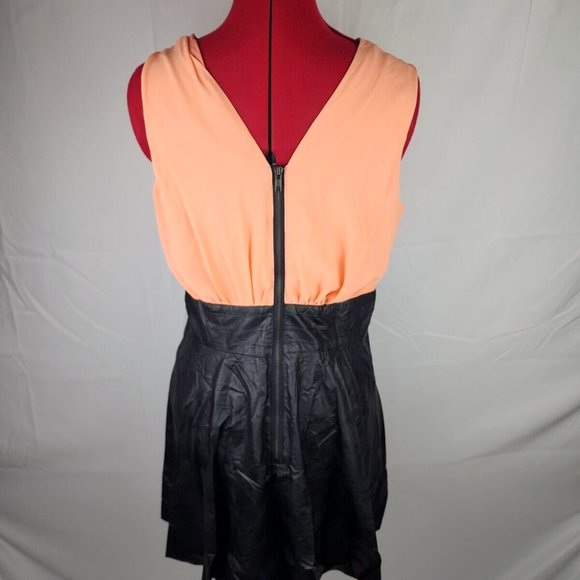 Feline Sleeveless Peach & Black Faux Leather Short Dress - Large - Picture 5 of 6